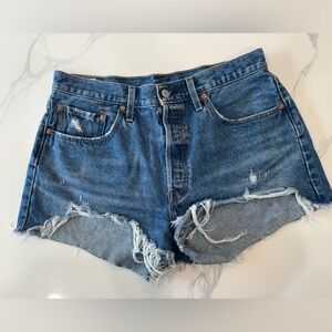 Levi's 501 Jean Shorts Womens Denim Shorts Frayed Hem Blue Cotton Size 31